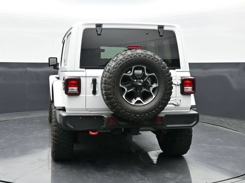 Used 2023 Jeep Wrangler Unlimited Rubicon w/ Cold Weather Group AWD/4WD image 8