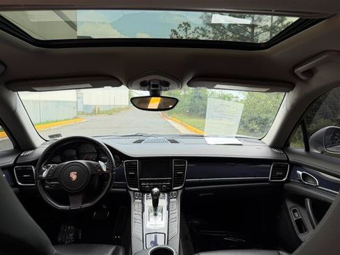 Used 2011 Porsche Panamera image 37