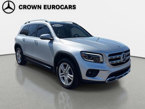Used 2020 Mercedes-Benz GLB 250 w/ Premium Package image 7