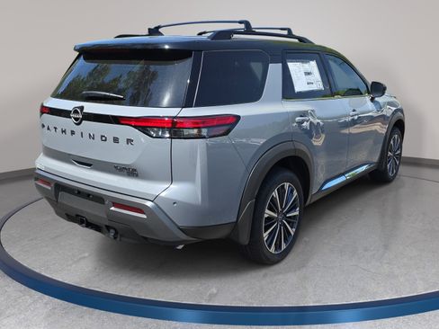New 2026 Nissan Pathfinder Platinum AWD/4WD image 5