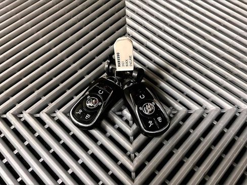 Used 2021 Buick Enclave Avenir image 9