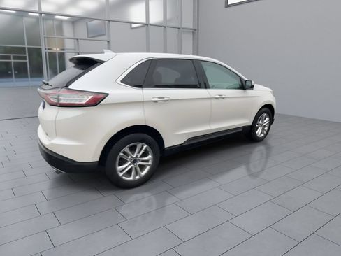 Used 2016 Ford Edge SEL w/ Equipment Group 201A AWD/4WD image 8
