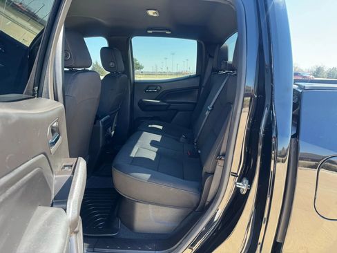 Used 2023 Chevrolet Colorado LT image 26