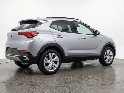 Used 2025 Buick Encore GX Preferred AWD/4WD image 9