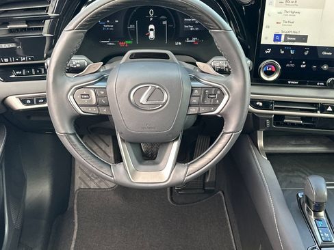 Used 2025 Lexus RX 350h w/ Convenience Package AWD/4WD image 11