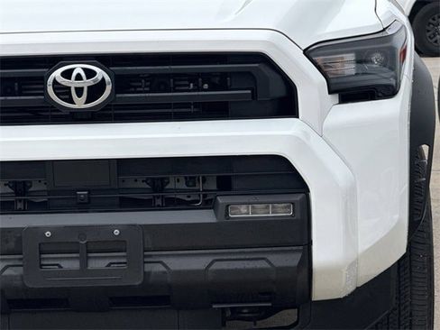 Used 2025 Toyota 4Runner SR5 image 7