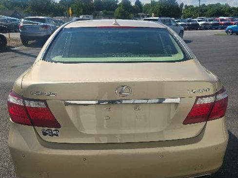 Used 2007 Lexus LS 460 RWD image 3