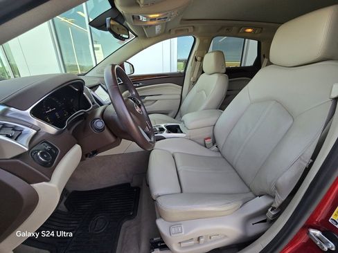 Used 2016 Cadillac SRX Performance w/ Driver Awareness Package image 10