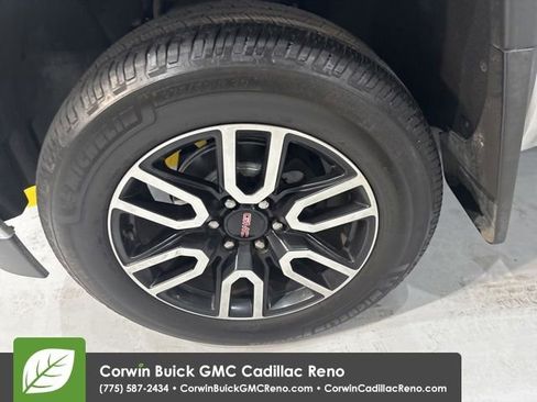 Used 2018 GMC Sierra 1500 SLT w/ SLT Premium Package image 36