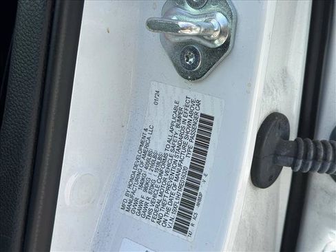 Used 2024 Honda Civic EX-L image 26