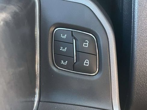 Used 2024 Ford F250 Lariat AWD/4WD image 26
