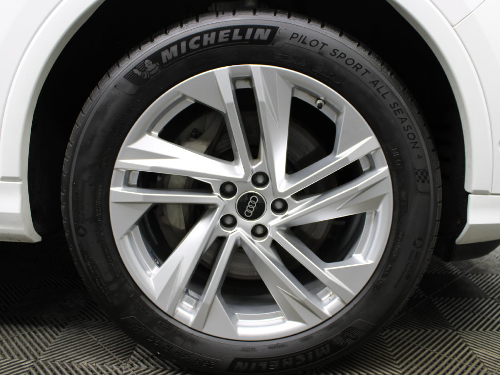 Used 2024 Audi Q7 2.0T Premium Plus AWD/4WD image 13