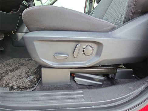 Used 2025 Ford Ranger XLT w/ Equipment Group 301A High image 29