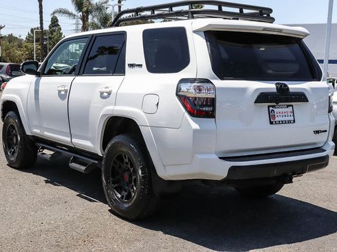 Used 2024 Toyota 4Runner TRD Pro AWD/4WD image 9