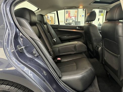 Used 2011 INFINITI G25 x w/ Moonroof Pkg AWD/4WD image 15