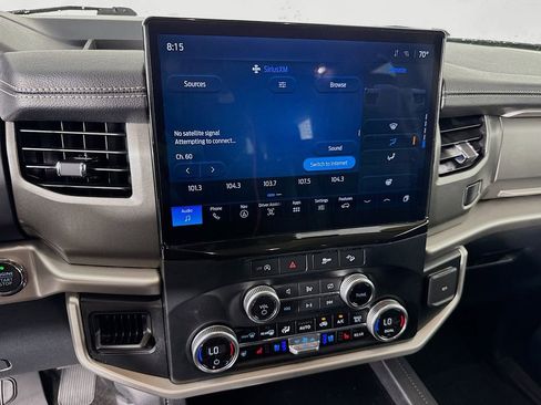 Used 2024 Ford Expedition Max XLT image 21