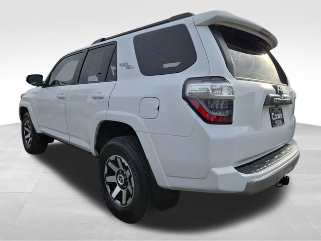 Used 2024 Toyota 4Runner TRD Off-Road Premium w/ Off Road Premium Plus Package AWD/4WD image 10