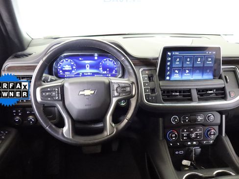 Certified 2023 Chevrolet Suburban LT w/ Luxury Package AWD/4WD image 17