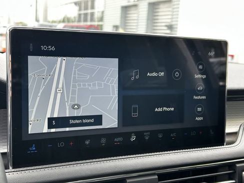 Certified 2024 Lincoln Corsair AWD w/ Equipment Group 101A image 21