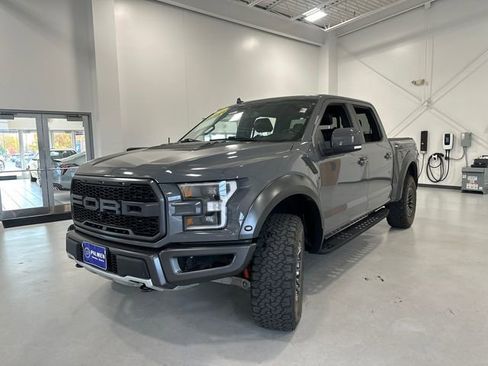 Used 2020 Ford F150 Raptor w/ Equipment Group 802A Luxury image 10