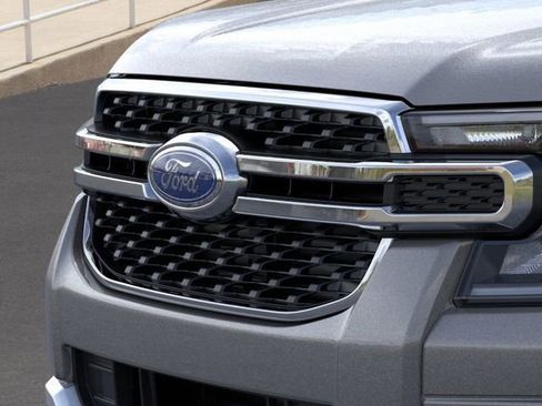 New 2025 Ford Ranger XLT w/ Equipment Group 301A High image 17