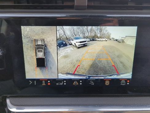 Used 2024 GMC Sierra 1500 Denali w/ Denali Reserve Package image 8