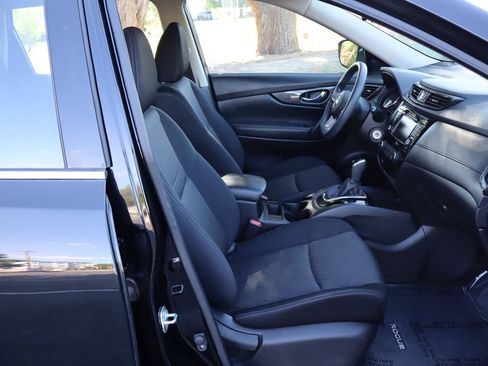 Used 2018 Nissan Rogue S AWD/4WD image 22
