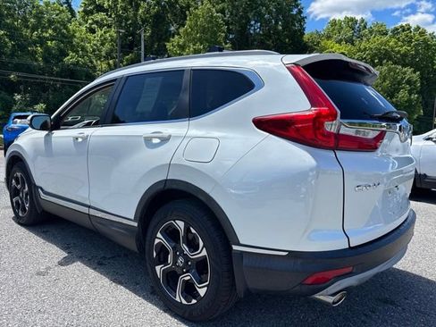 Used 2017 Honda CR-V Touring image 2