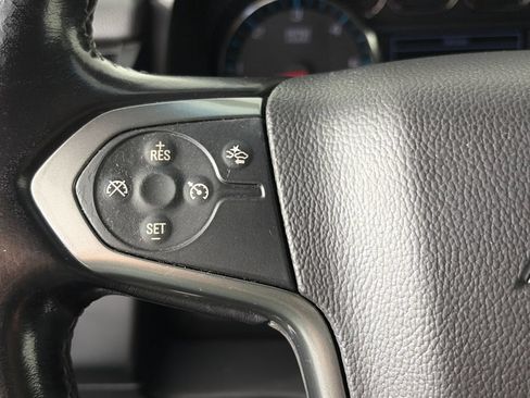 Used 2019 Chevrolet Suburban LT AWD/4WD image 17