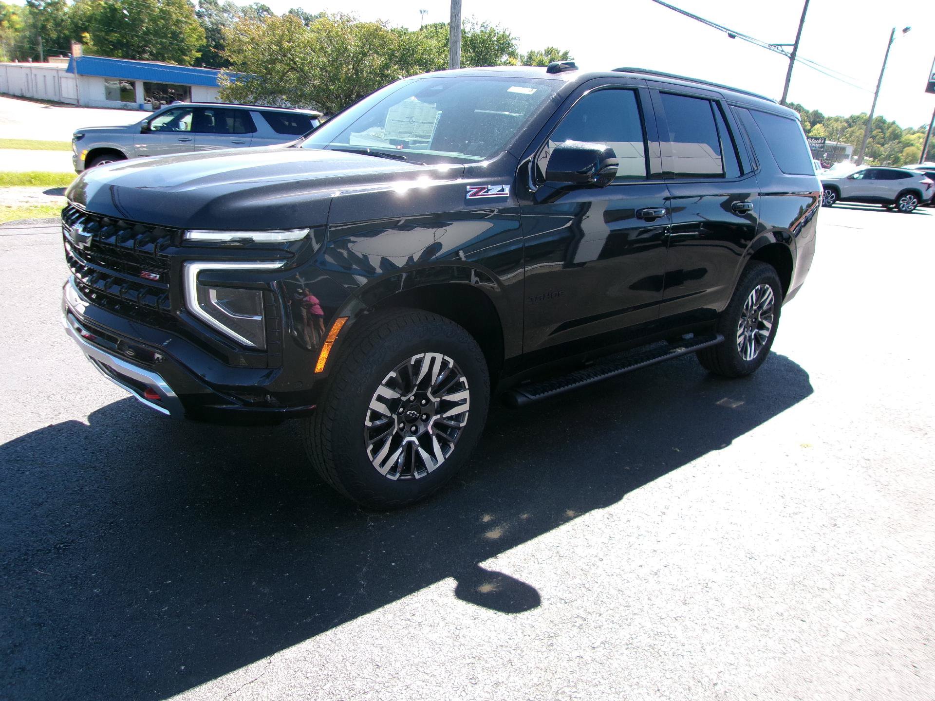 New 2026 Chevrolet Tahoe Z71 w/ Comfort Package AWD/4WD image 7