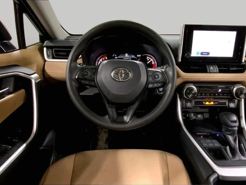 Certified 2025 Toyota RAV4 XLE AWD/4WD image 6