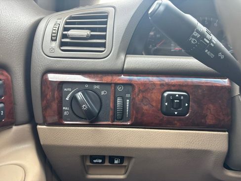 Used 2002 Lincoln LS 4dr Sdn V6 Auto w/Convenience image 26