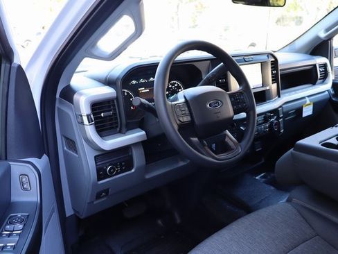 New 2026 Ford F450 XL w/ 360-Degree Camera Package image 4