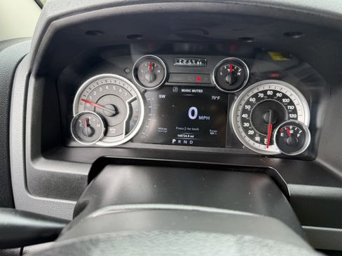 Used 2015 RAM 1500 Outdoorsman image 30