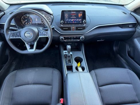Certified 2020 Nissan Altima 2.5 S FWD image 10