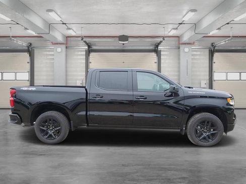 New 2026 Chevrolet Silverado 1500 RST w/ Convenience Package II AWD/4WD image 2