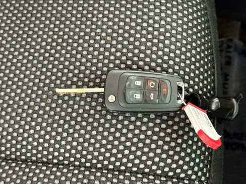 Used 2011 GMC Terrain SLE w/ Convenience Package AWD/4WD image 35