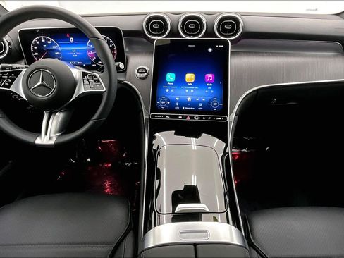 Used 2026 Mercedes-Benz GLC 300 image 14