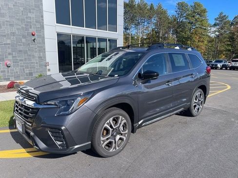 New 2025 Subaru Ascent Limited image 1