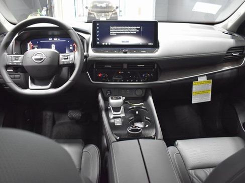 New 2026 Nissan Rogue Platinum w/ Platinum Premium Package image 13