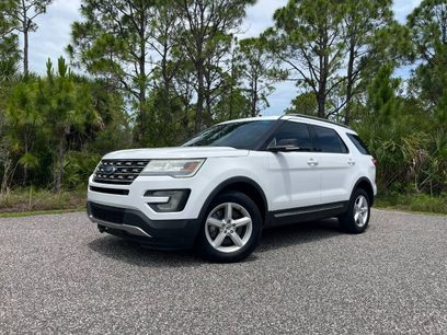 Used 2017 Ford Explorer XLT w/ Class II Trailer Tow Package