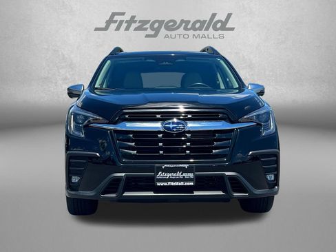 Used 2023 Subaru Ascent Limited w/ Technology Package AWD/4WD image 6