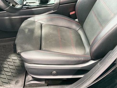 Used 2021 Mercedes-Benz A 220 4MATIC image 18