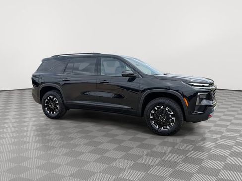 New 2026 Chevrolet Traverse Z71 w/ Enhanced Driving Package AWD/4WD image 17