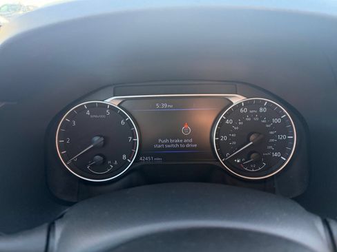 Used 2025 Nissan Altima 2.5 SV FWD image 35