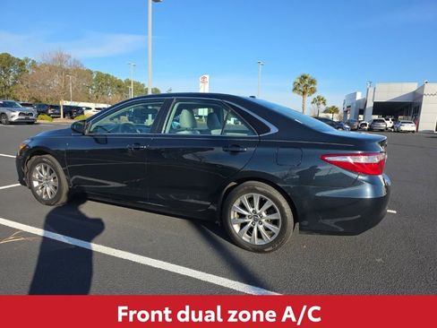 Used 2017 Toyota Camry XLE image 5