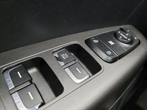 Used 2017 Kia Sportage LX image 27