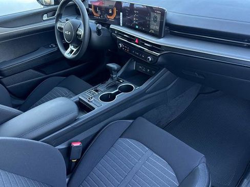 New 2026 Kia K5 LXS image 17