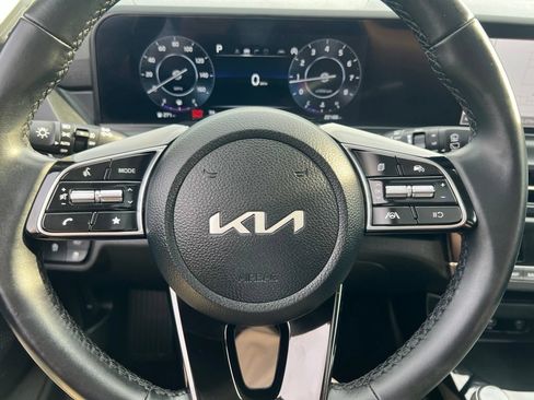 Certified 2025 Kia Seltos EX w/ EX Sunroof Package AWD/4WD image 67