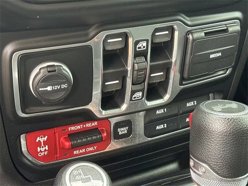 Used 2020 Jeep Wrangler Unlimited Rubicon image 30